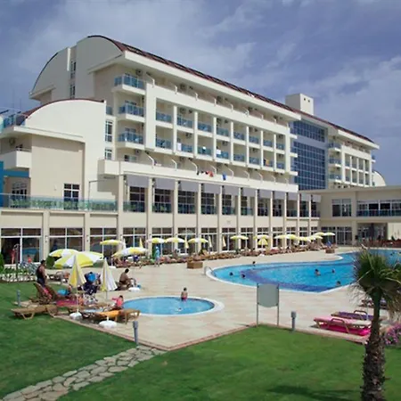 Hotel Titan Select Konaklı